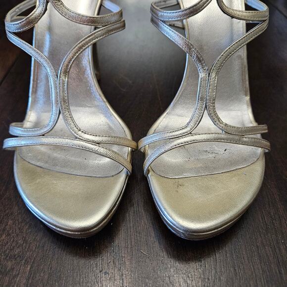 Stuart Weitzman strappy metallic heels womens 7.5 evening party wedding elegant - Picture 4 of 11